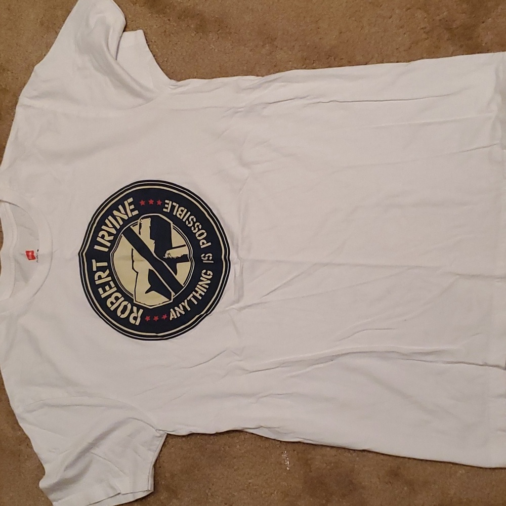Medium white t-shirt